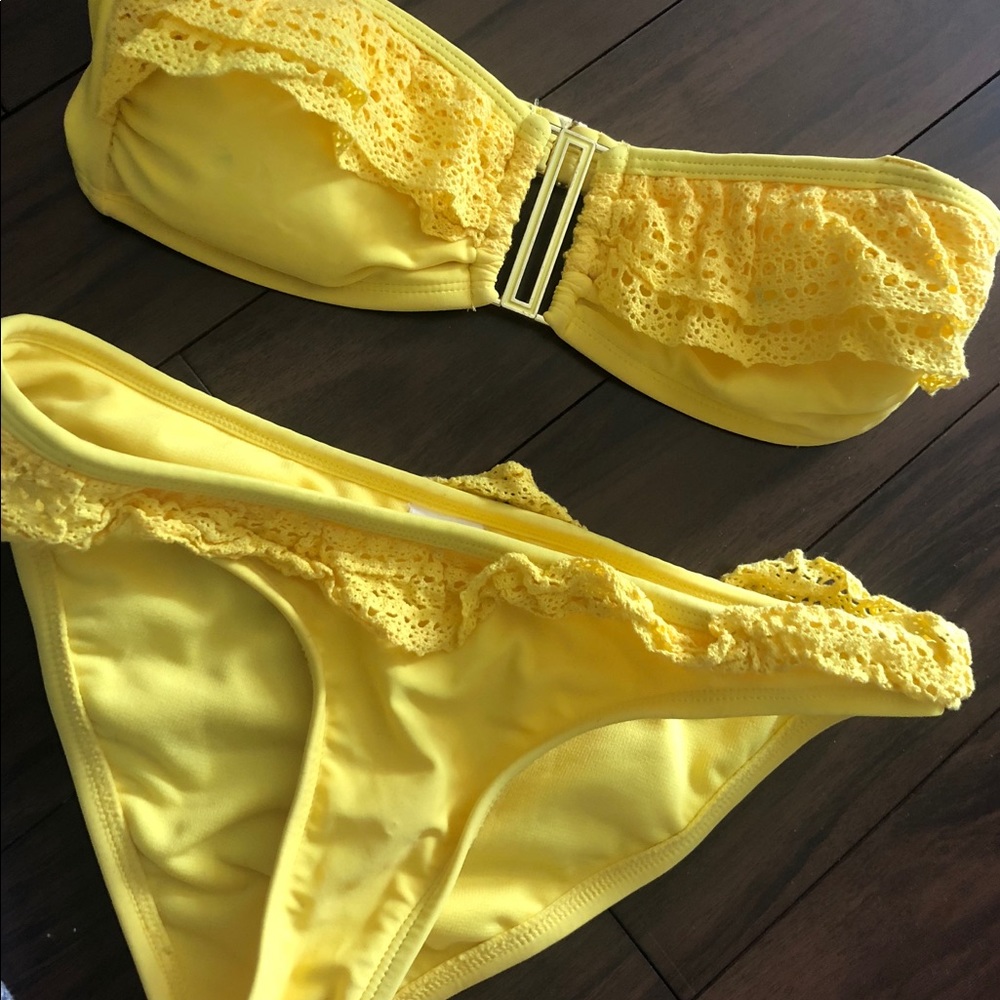 Super hot crochet detail bikini